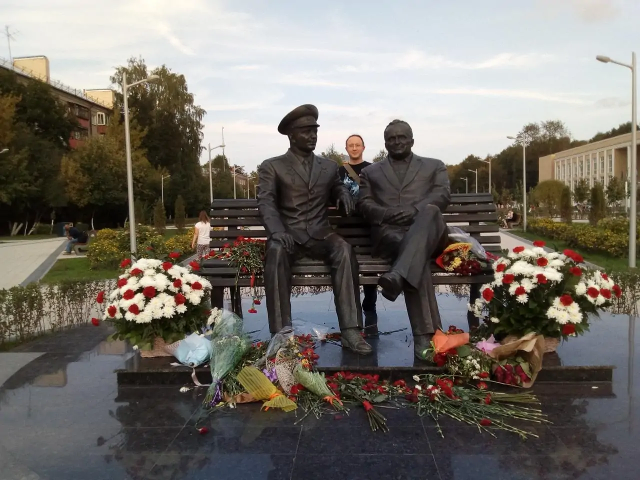 gagarin_korolev.webp
